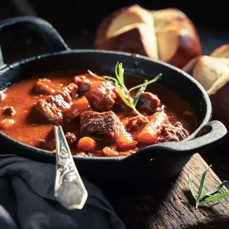 goulash de bœuf - Fine Dining Lovers