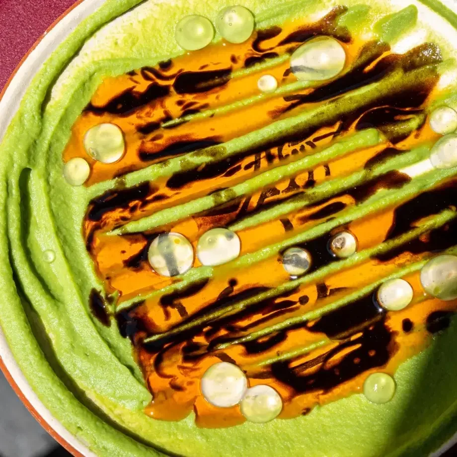 Plat à saucer de Thomas Chisholm