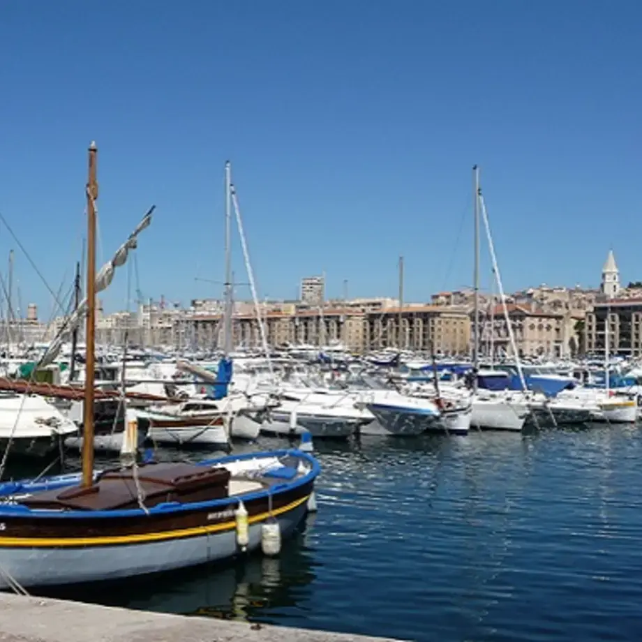 Une table au sud : les bons restaurants pour manger sur le port de Marseille