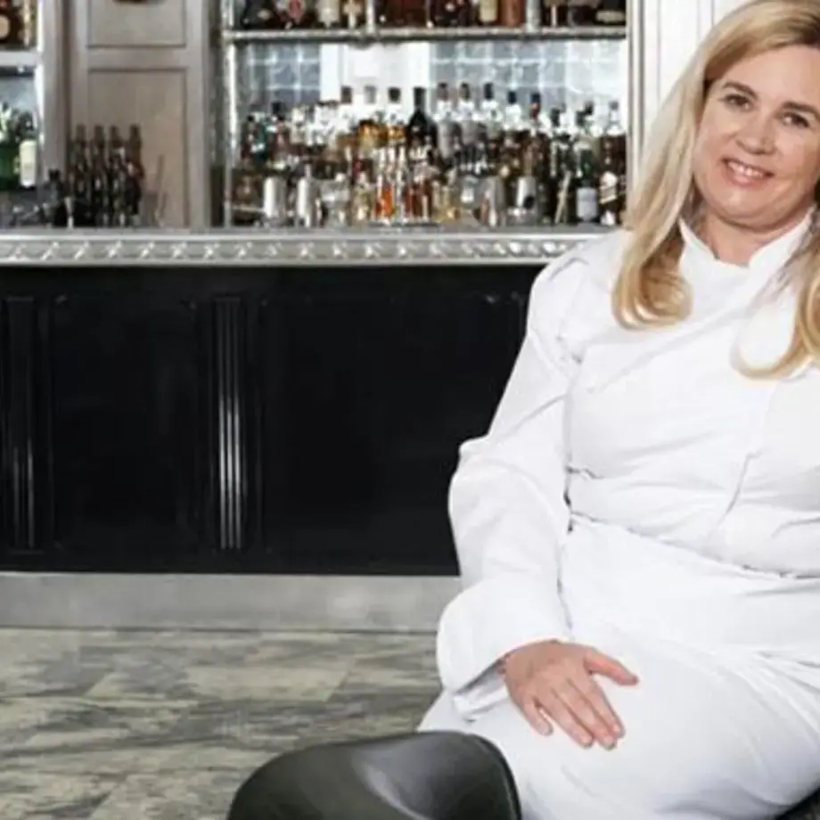 Le meilleur chef femme au monde est Hélène Darroze