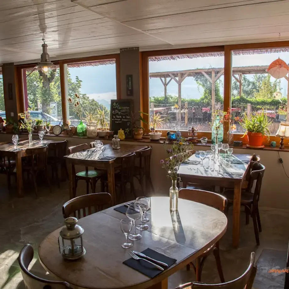 Chez mon Jules Chez mon Jules