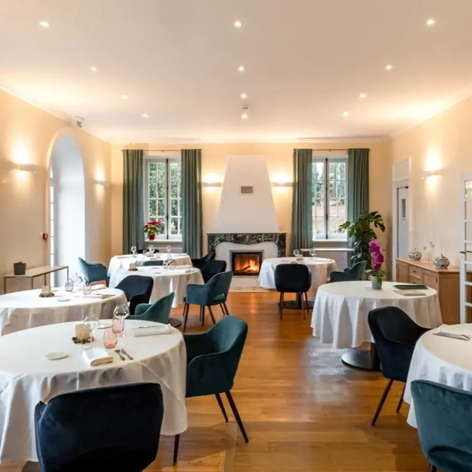 Domaine Mont-Riant | Gîtes, chambres d'hôtes et restaurant gastronomique "Flaveurs" Domaine Mont-Riant | Gîtes, chambres d'hôtes et restaurant gastronomique "Flaveurs"