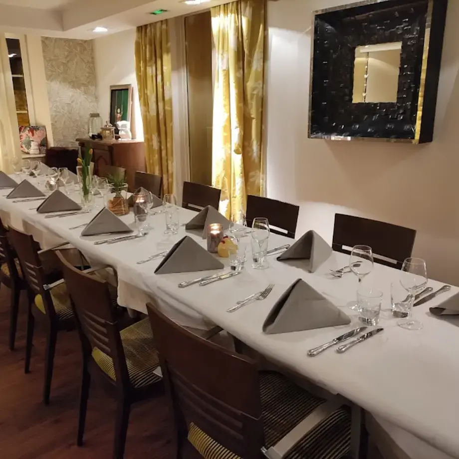 Hostellerie du Prieuré Hostellerie du Prieuré