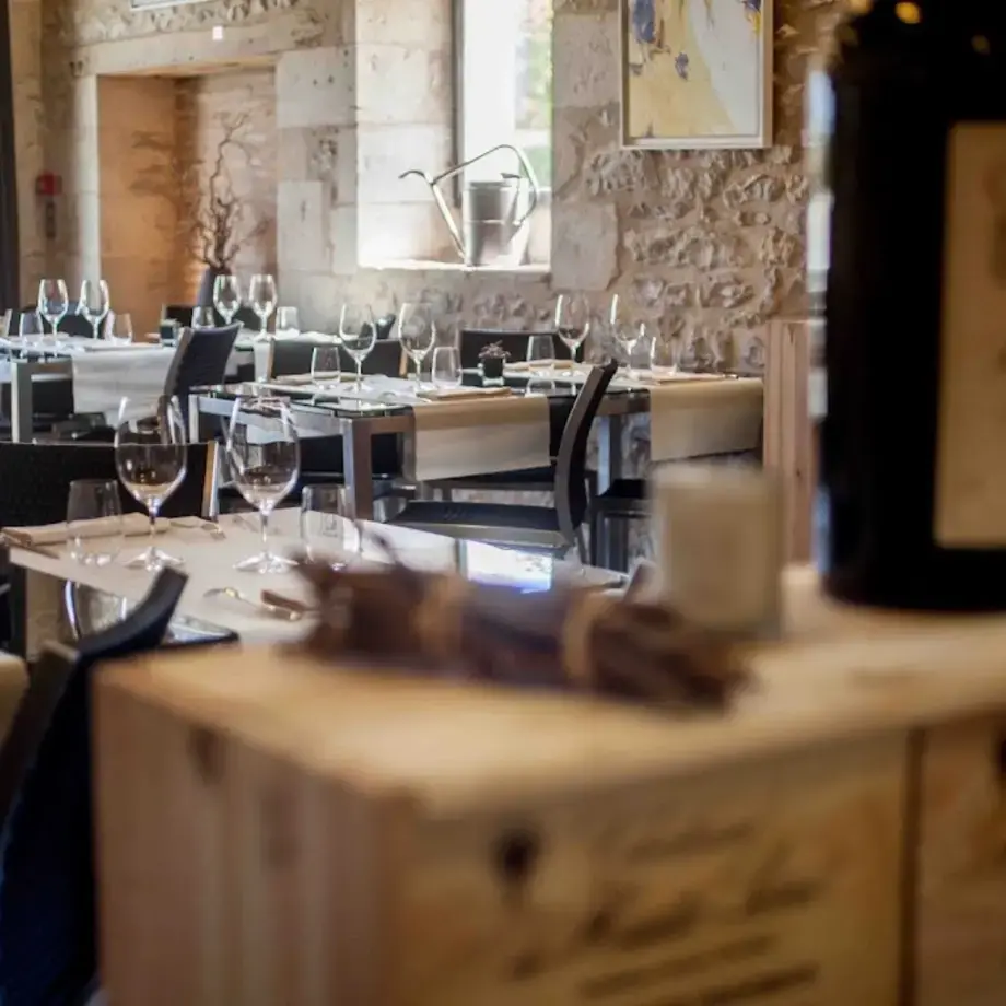 La Table de Haute-Serre La Table de Haute-Serre