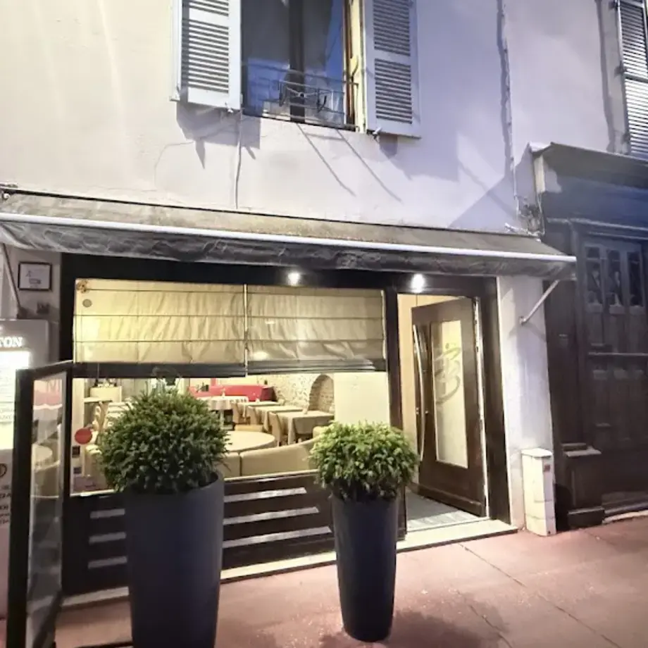 Le Benaton Le Benaton