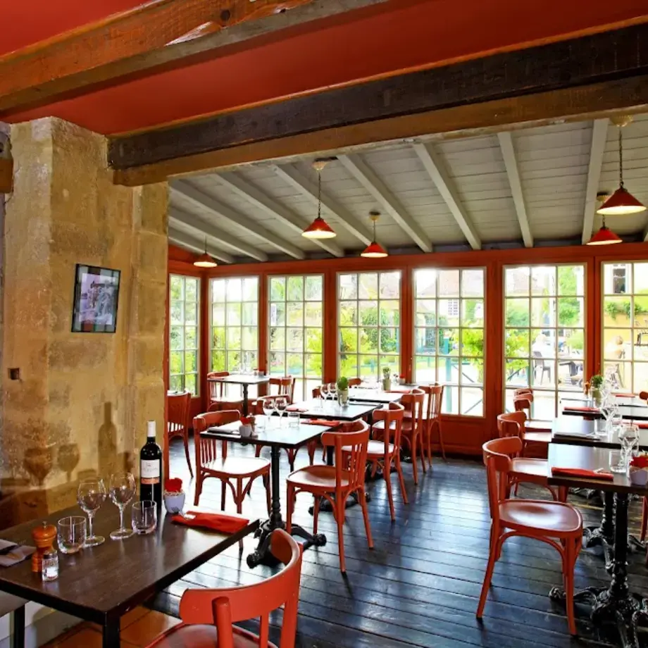 Le Bistro de la Place Le Bistro de la Place