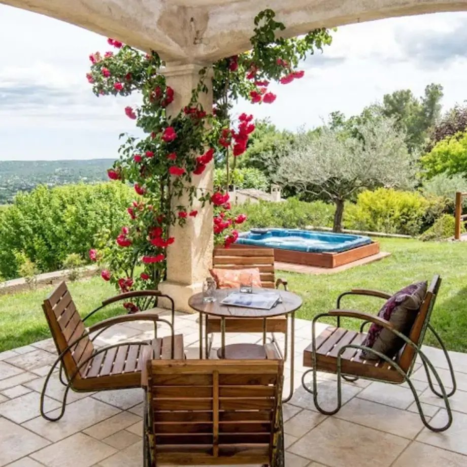 Le Castellaras - Restaurant &amp; chambres d'hôtes Fayence