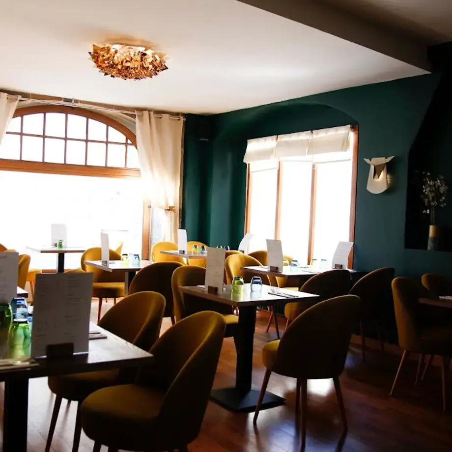 Le Saint Cerf Le Saint Cerf