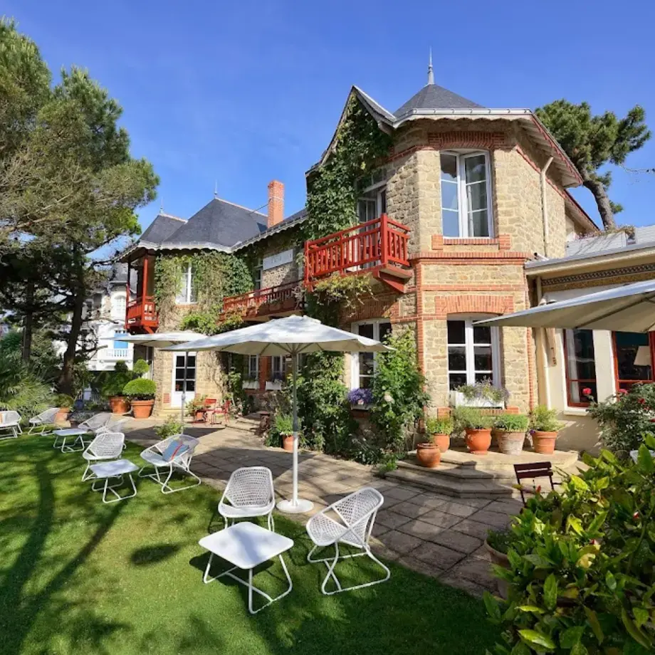 Le Saint-Christophe Hôtel Restaurant Bar Salon de Thé La Baule