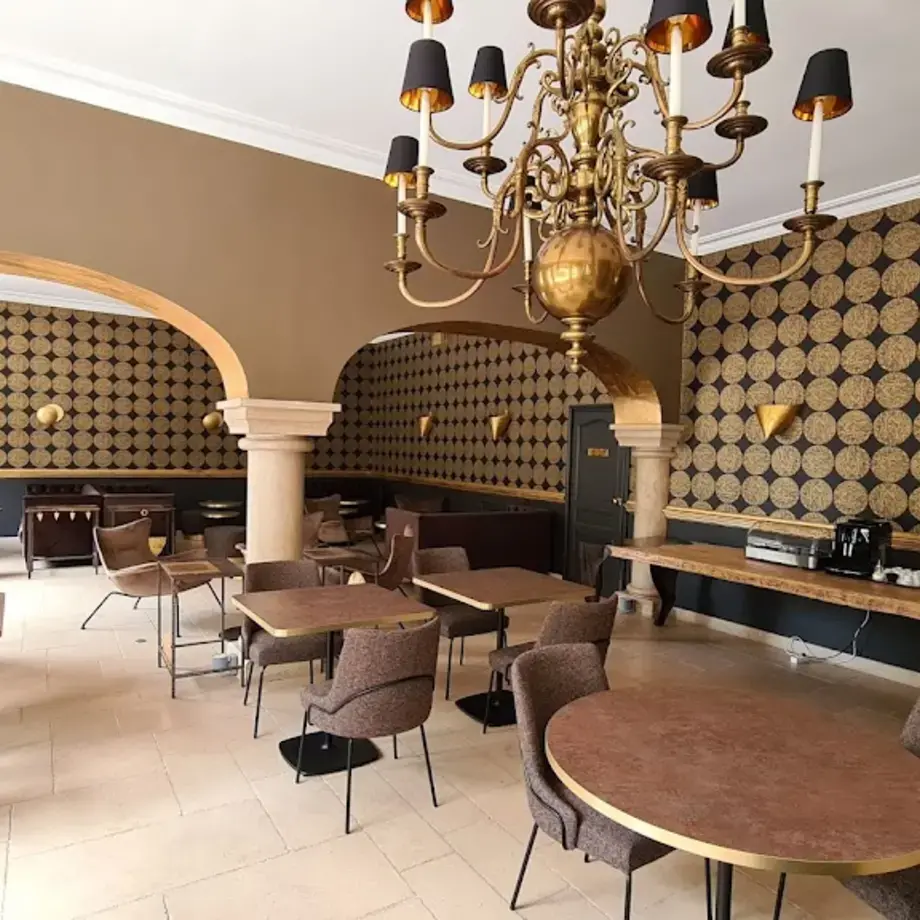 Le Terminus Le Terminus