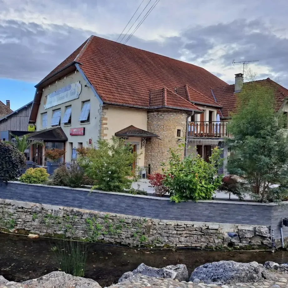 Logis Auberge du Château de Vaite Logis Auberge du Château de Vaite
