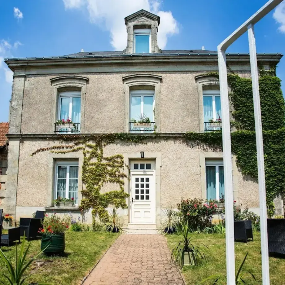 Logis Hôtel de la Mère Hamard Logis Hôtel de la Mère Hamard