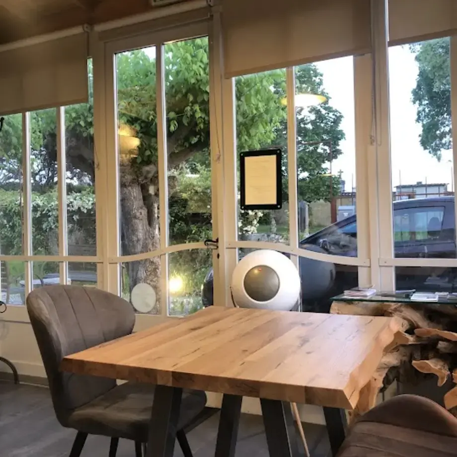 Nomade restaurant Nomade restaurant