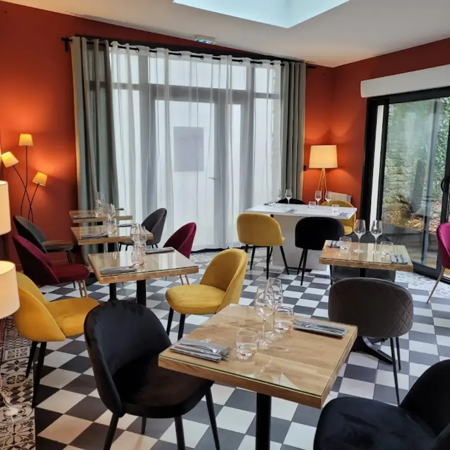 NOUS RESTAURANT NOUS RESTAURANT