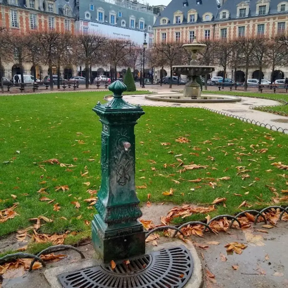 Place des Vosges Place des Vosges