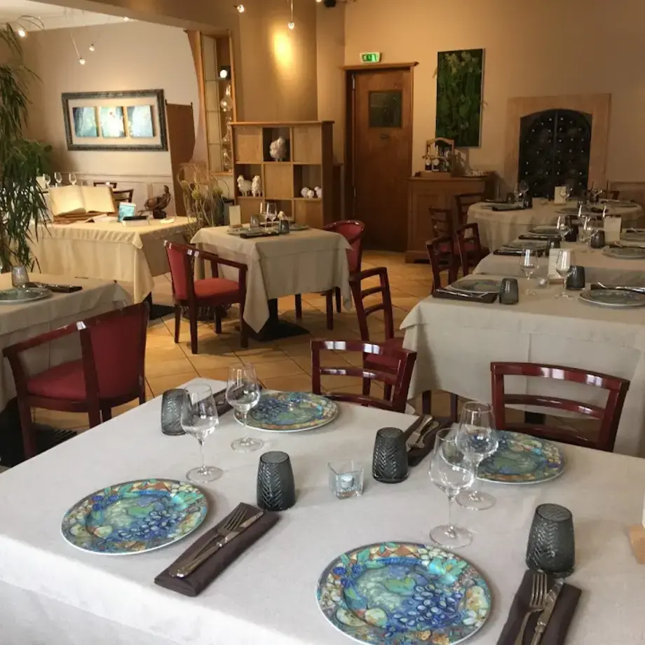 Restaurant &quot;Aux Trois Pastoureaux&quot;