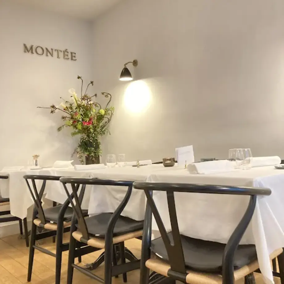 Restaurant MONTÉE
