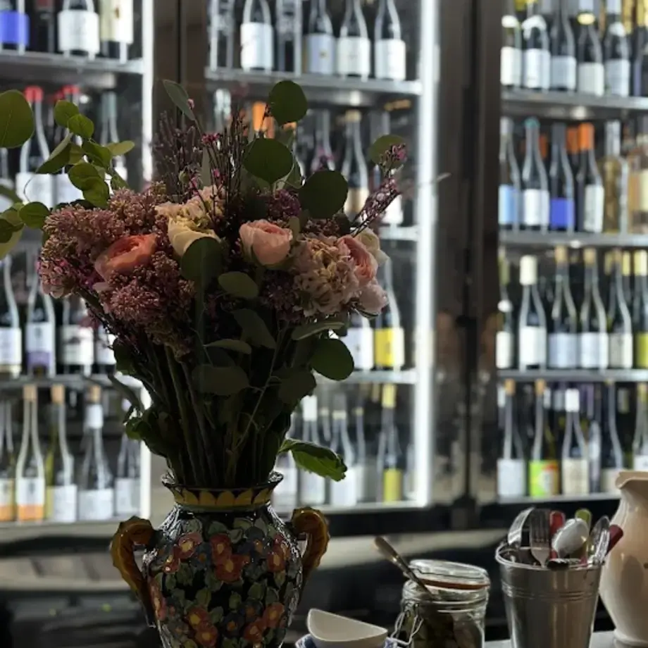 Rouge, Restaurant - Bar à vin