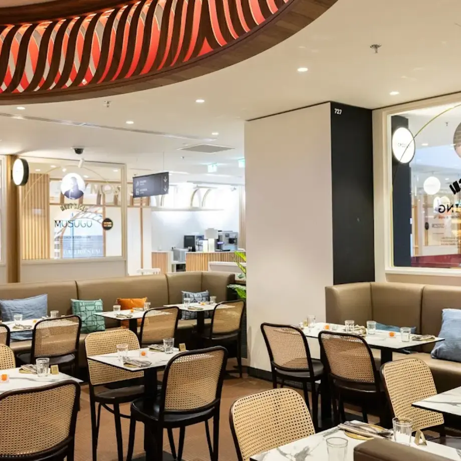 The Crossing Indian Bistro | Paris