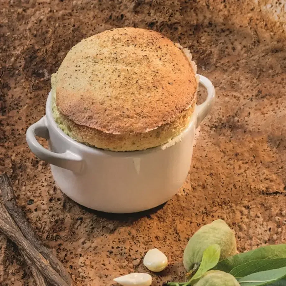 Soufflé à la réglisse et amandes fraîche de Gérald Passedat