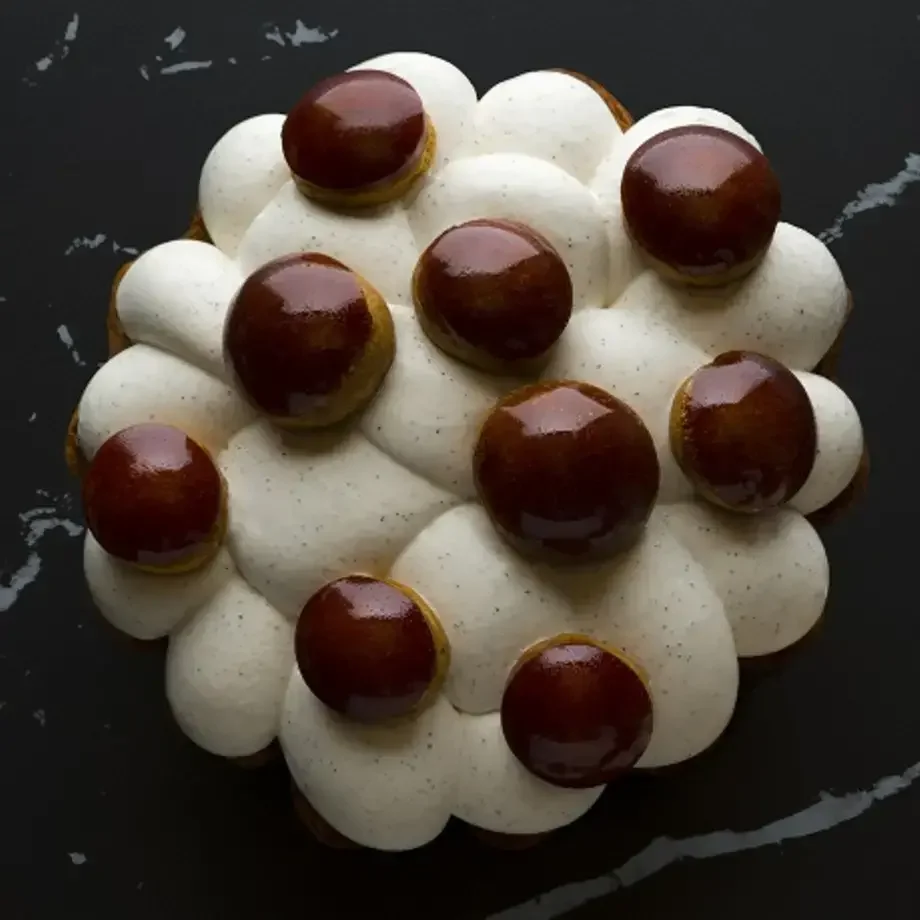 La recette du Saint-Honoré Vanille Caramel de Cédric Grolet