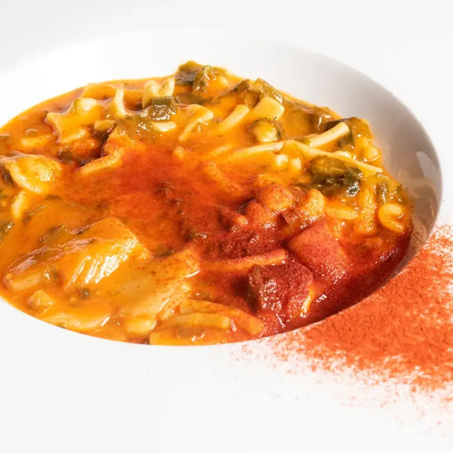 pâtes aux tomates et aux algues