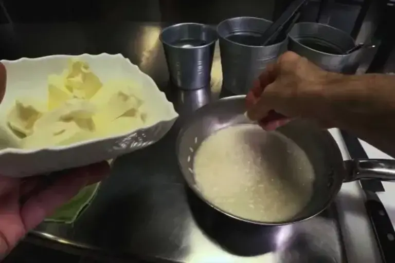 Risotto au parmesan - étape de préparation