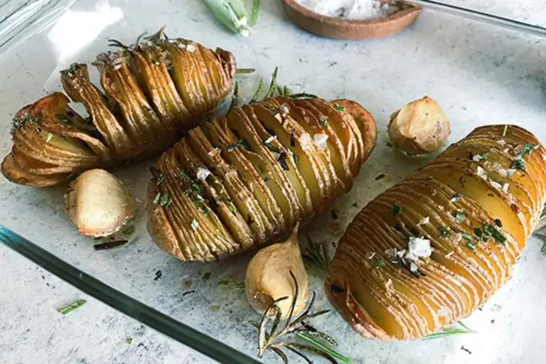 Pommes de terre Hasselback