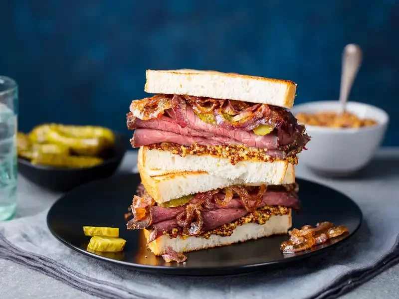 Pastrami sandwich