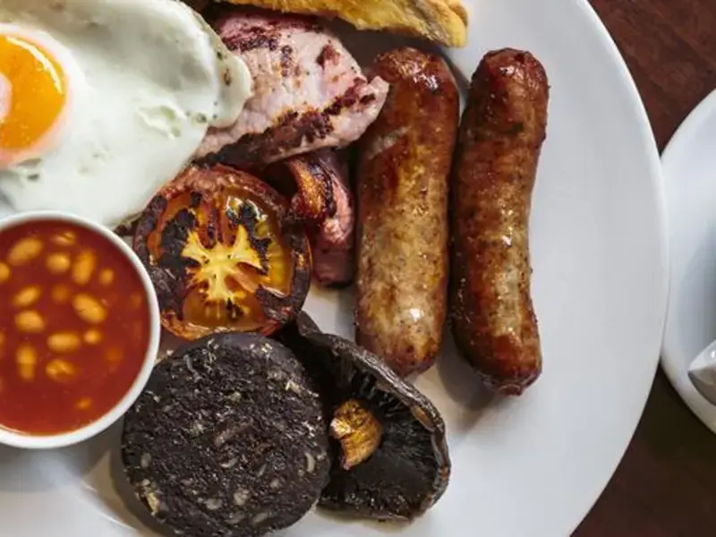 petit déjeuner anglais traditionnel