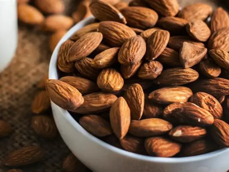 Comment décortiquer des amandes rapidement et facilement ?