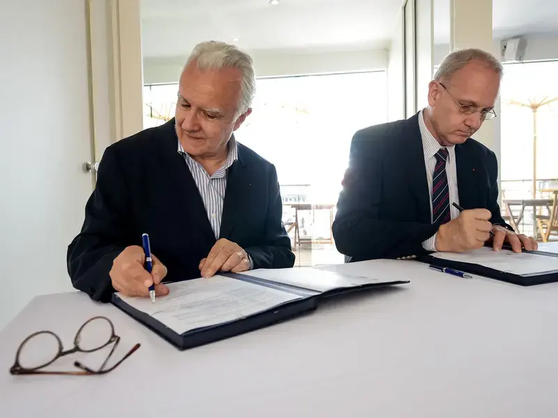 Voyage dans l'espace : Alain Ducasse prépare les plats des astronautes