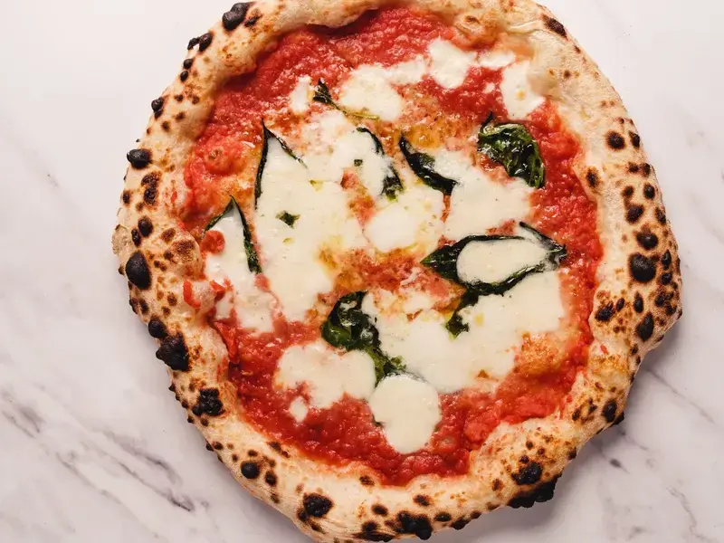 Tribunali Paris : pizza a "rot e carrett"