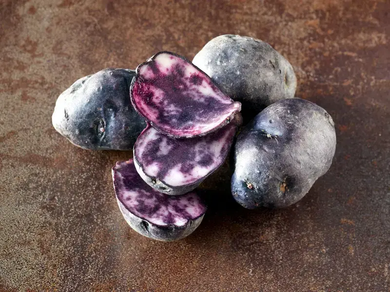 pomme de terre bleue - Fine Dining Lovers