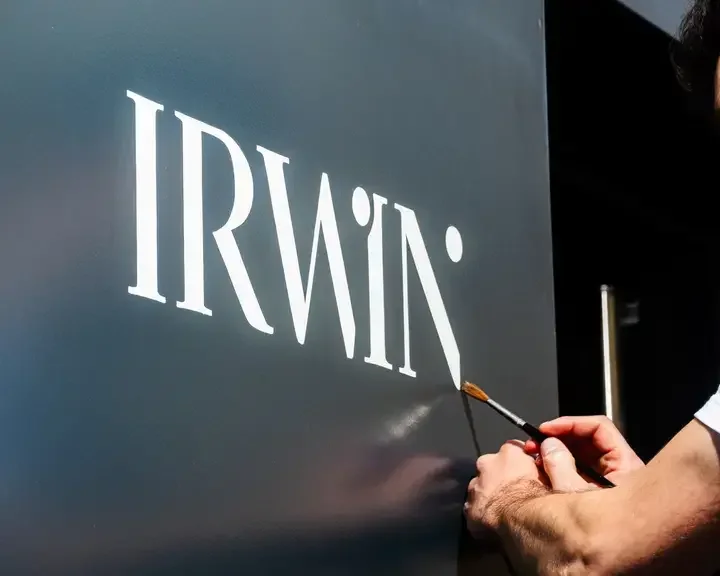 Irwin, Paris