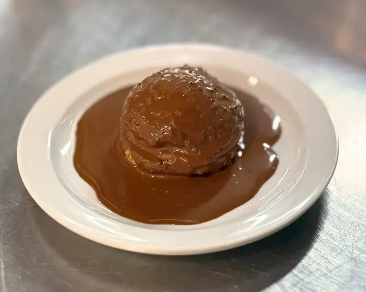 Paris-Brest à la crème pâtissière et ganache au chocolat