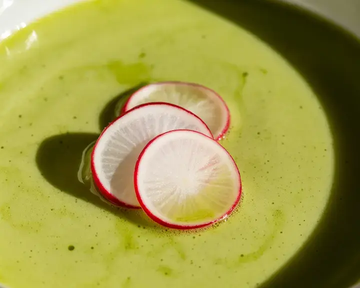 soupe de fanes de radis - Fine Dining Lovers