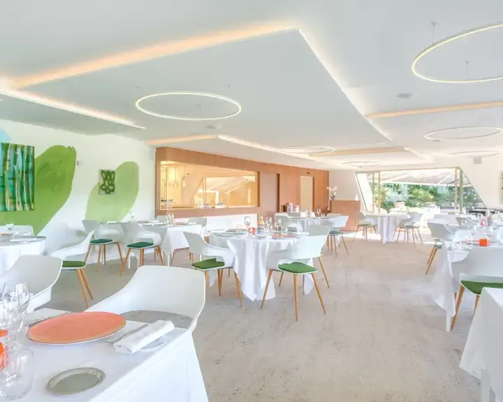 Au Jardin de la Vague