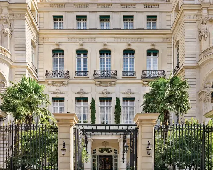 Shangri-La Paris