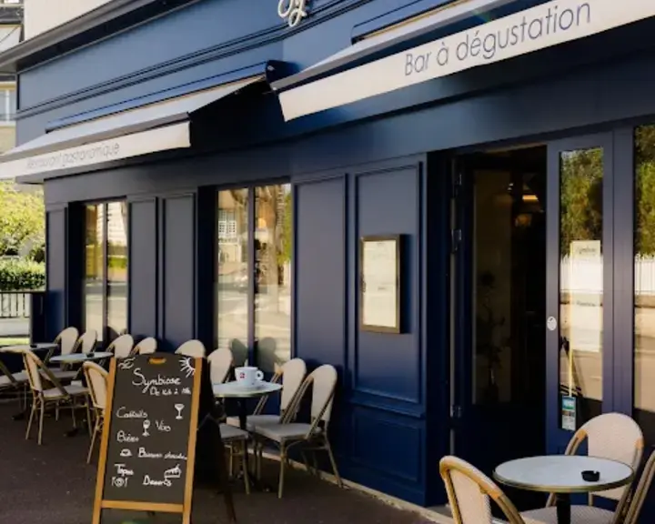 Symbiose - Restaurant Gastronomique et Bar à Dégustation à Cabourg