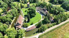 Château de Vault de Lugny