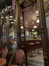 Le Royal Bar